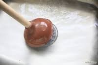 Supply Guru SG1976 Heavy Duty Force Cup Rubber Toilet Plunger with a Long Wooden Handle to Fix Clogged Toilets and Drains